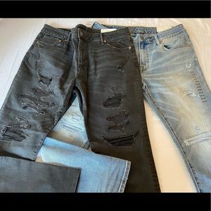 TWO new 36x30 American Eagle men’s jeans